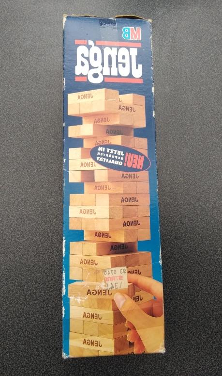 gioco da tavolo jenga attenti al crollo