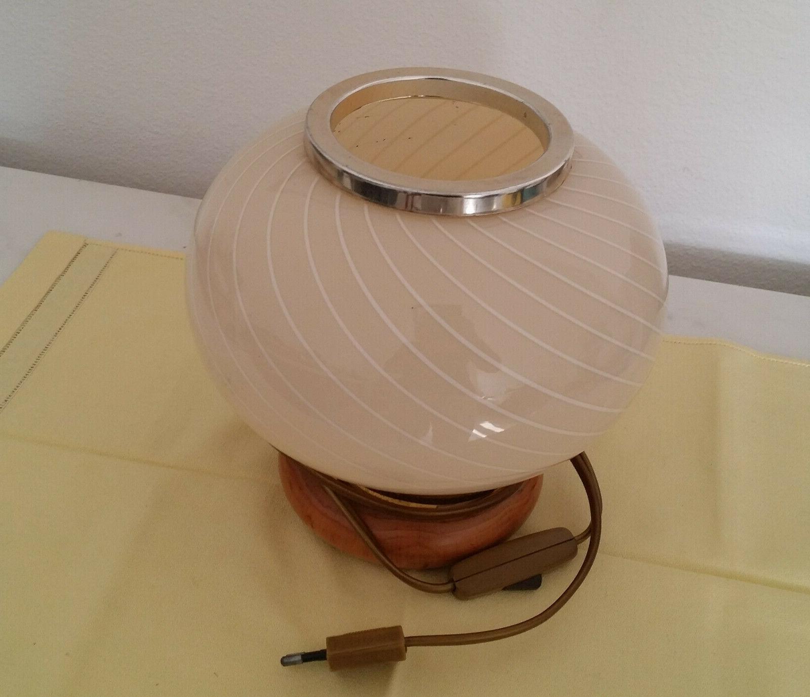 lampada da tavolo a forma sferica vintage