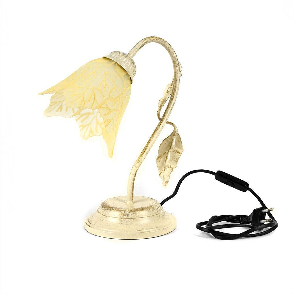 lampada da tavolo in vetro lavorato e