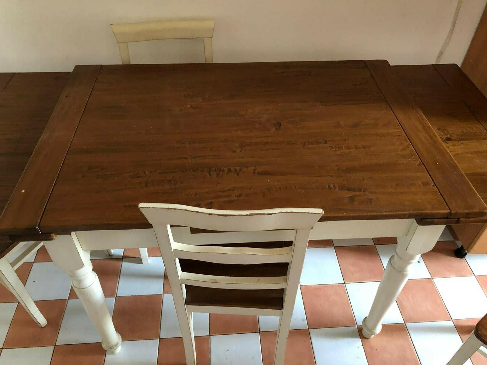 set tavolo con 4 sedie in legno