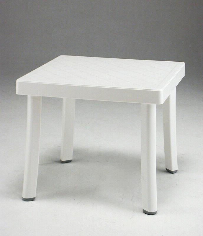 tavolino basso quadrato in resina da giardino