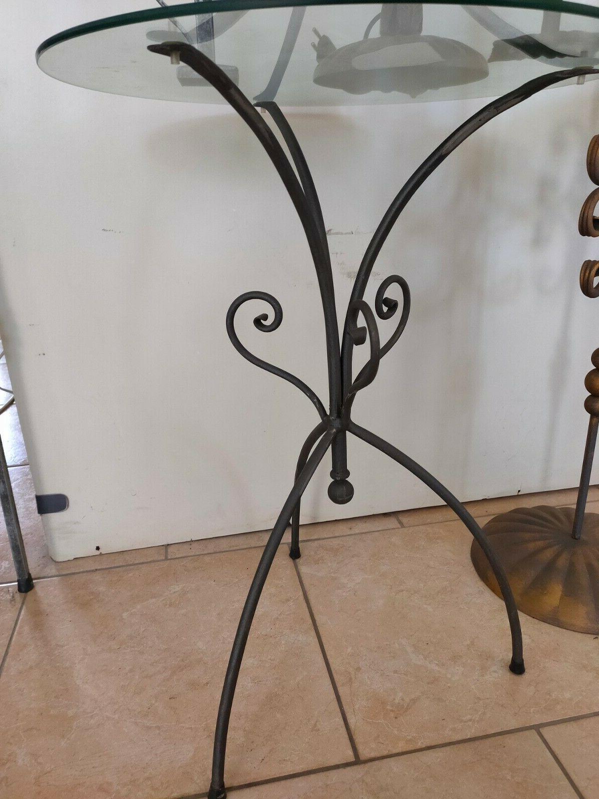 tavolino in ferro battuto