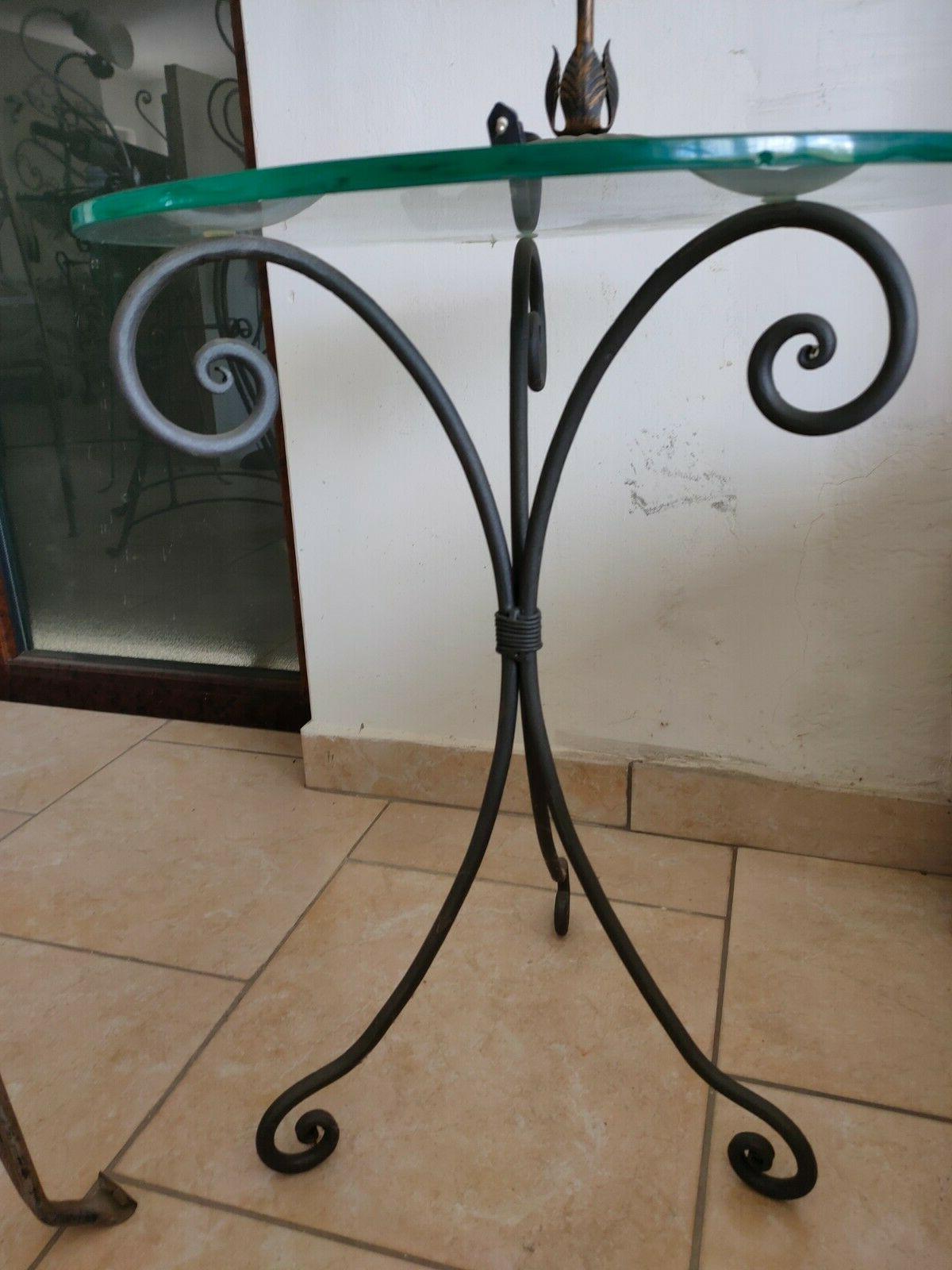 tavolino tondo in ferro battuto