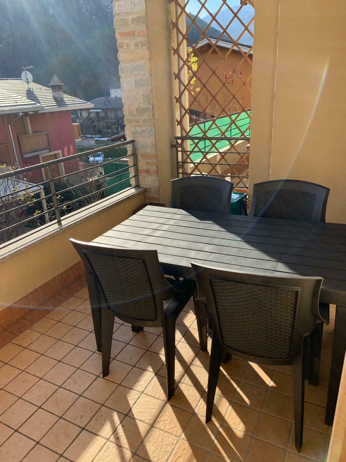 tavolo 4 sedie da esterno