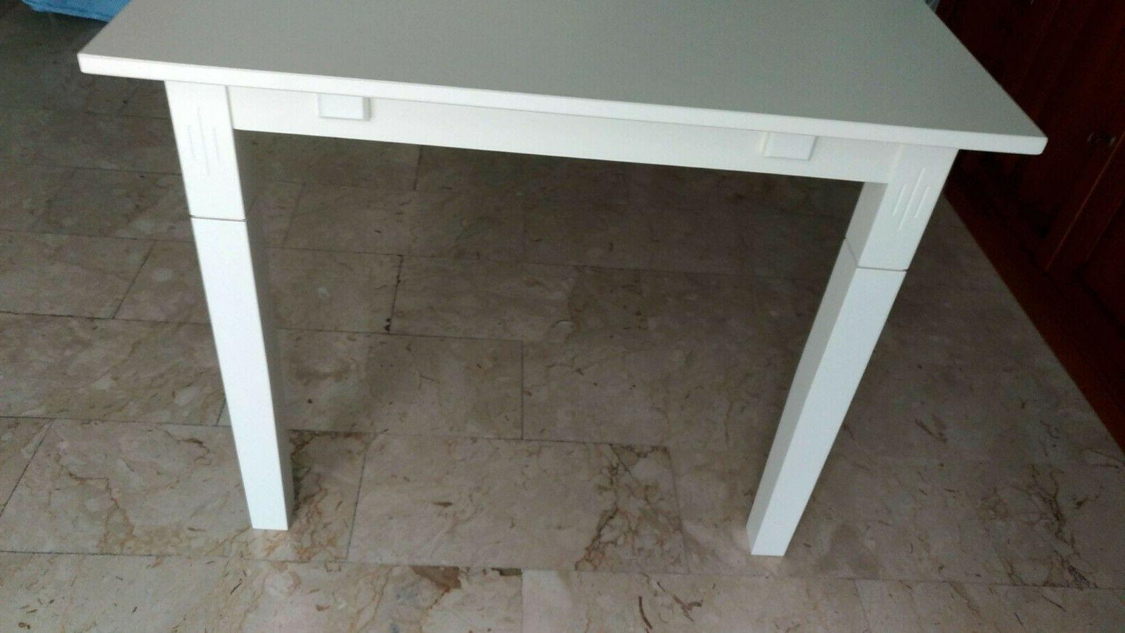 tavolo bianco elegante