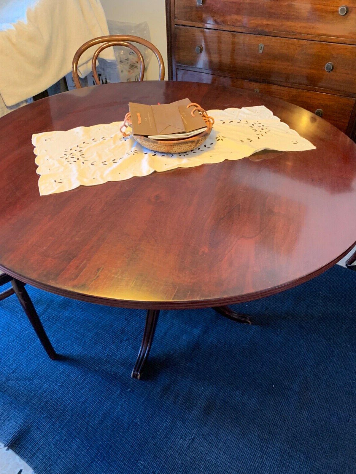tavolo da pranzo rotondo il legno pregiato