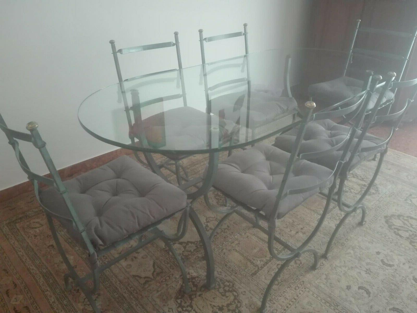 tavolo in ferro battuto e cristallo con