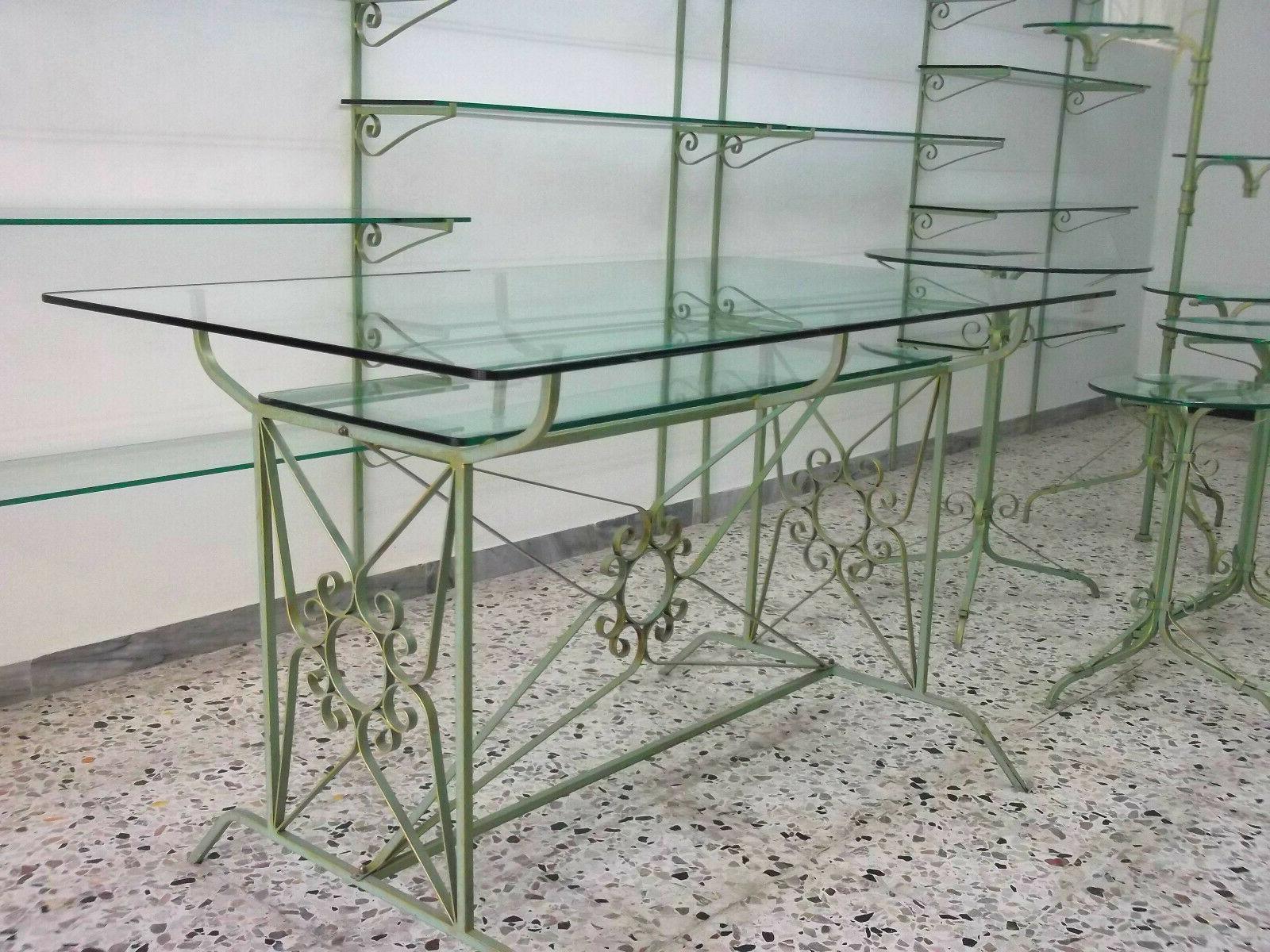 tavolo in ferro battuto e vetro colore