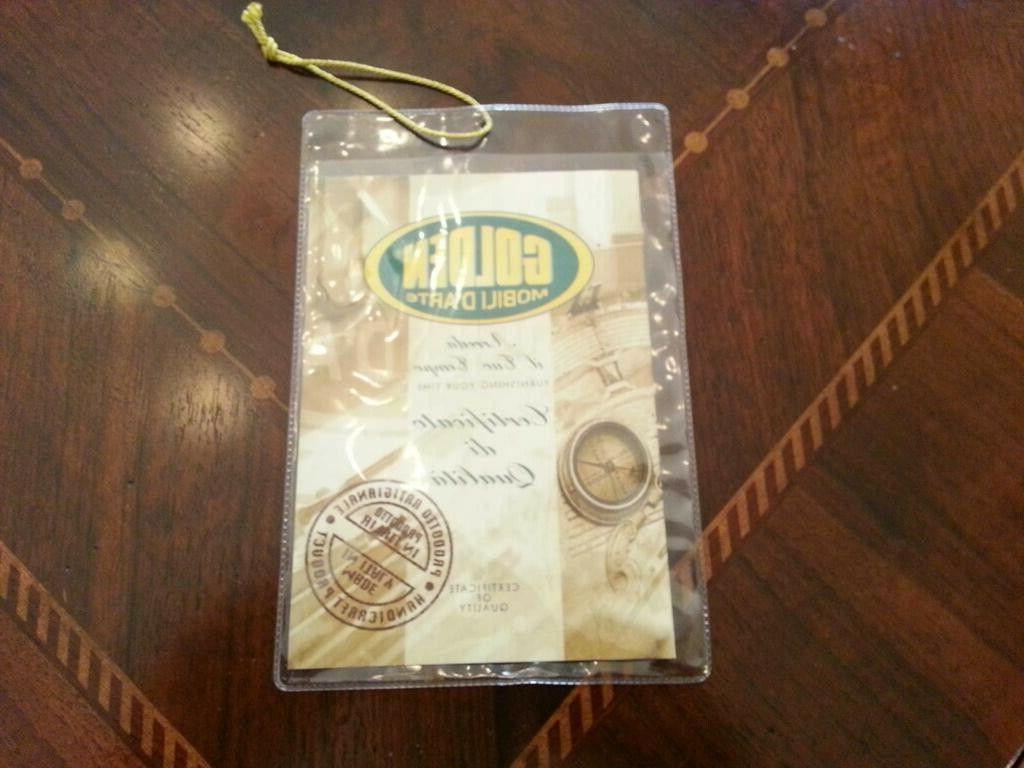 tavolo prestigioso in legno marrone con 4