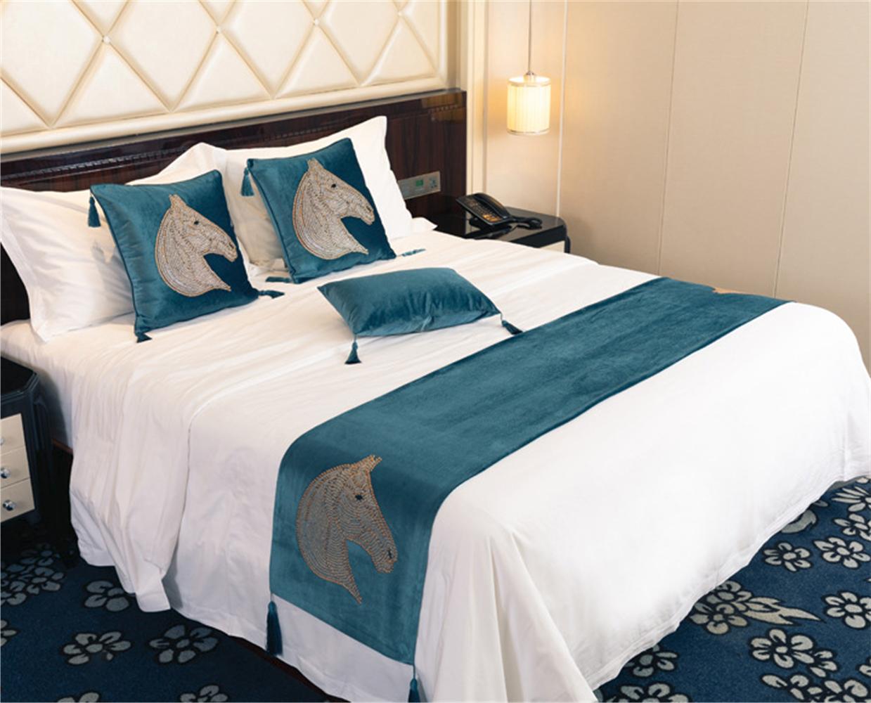 velluto tavolo runner cuscino letto tovaglietta cavallo