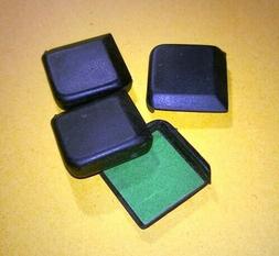 PARASPIGOLO ADESIVO IN PLASTICA PZ.4 PER TAVOLI MM.20x20 NER