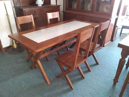 Fratino Legno Noce Massello Marmo Bianco 4 Sedie Coordinate